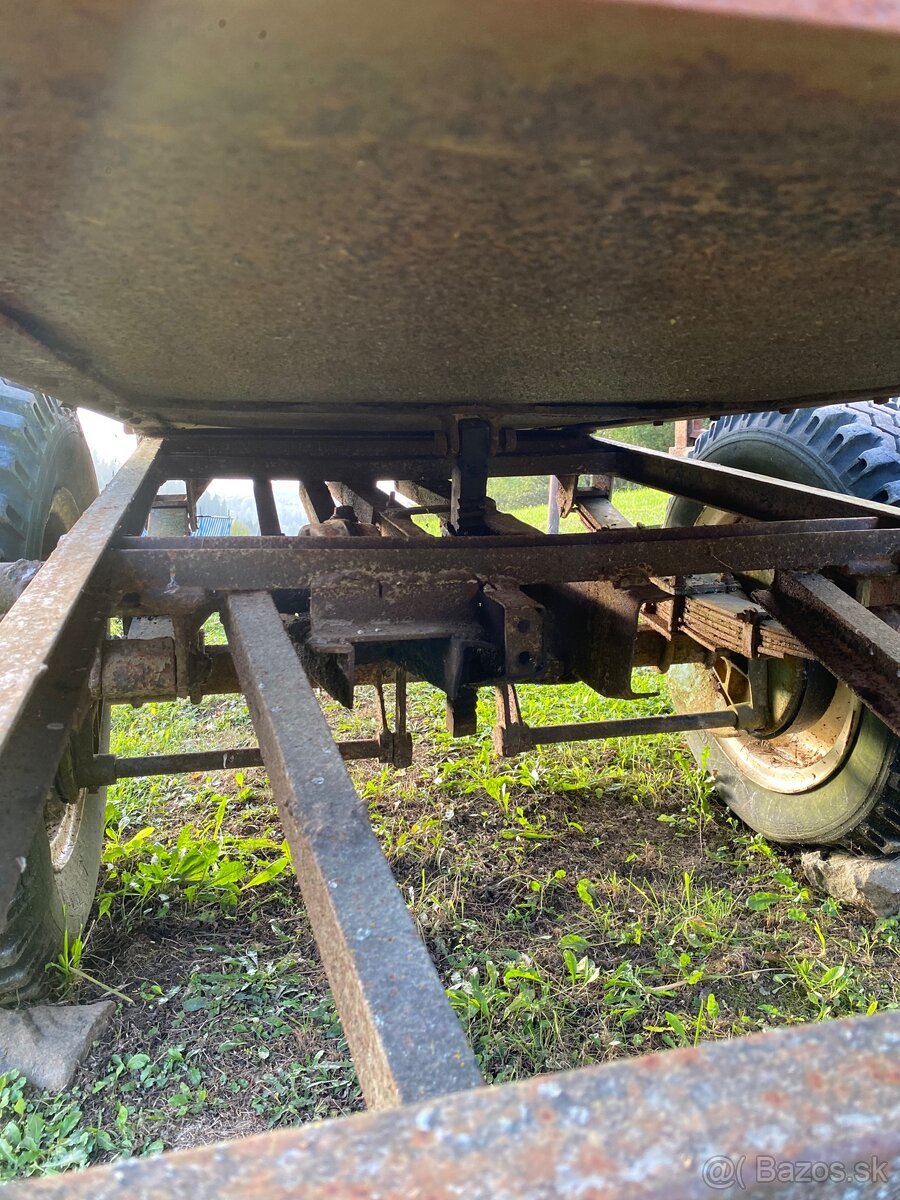 Výklopná vlečka - 3