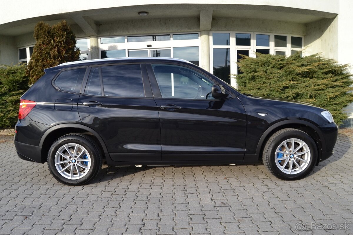 BMW X3 2.0 D X DRIVE, NAVI, FÓLIE, KOŽA, ALU R17, BIXENÓNY - 3