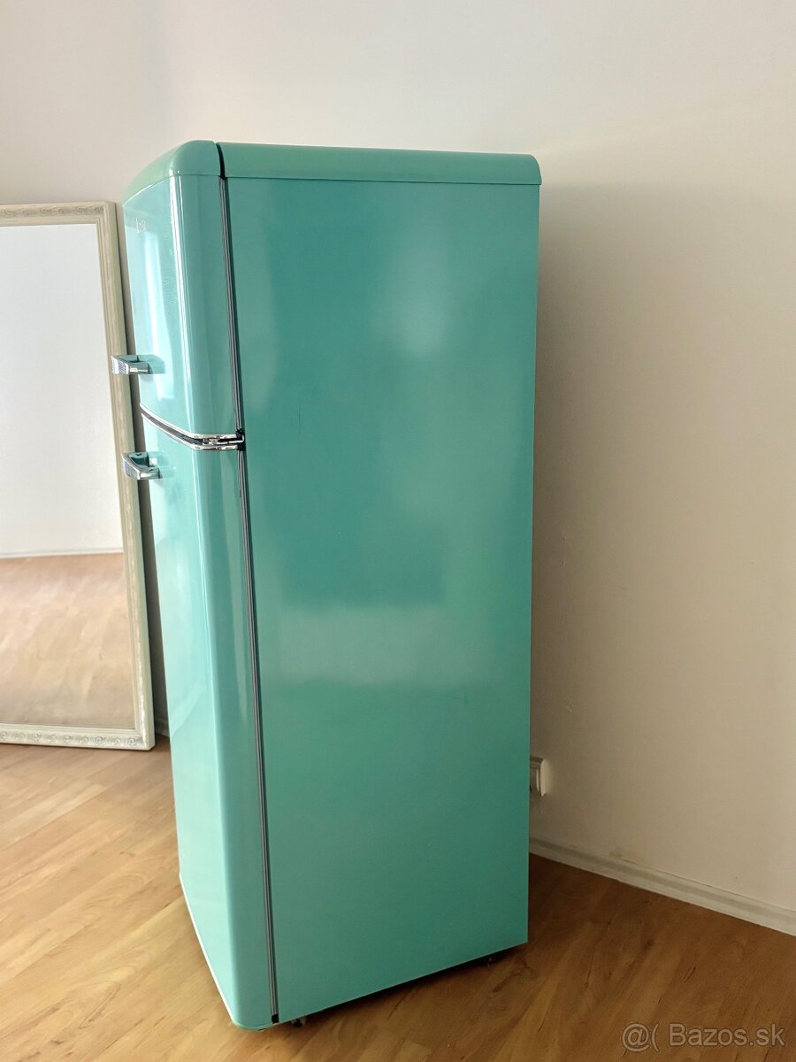 chladnička Amica - 3