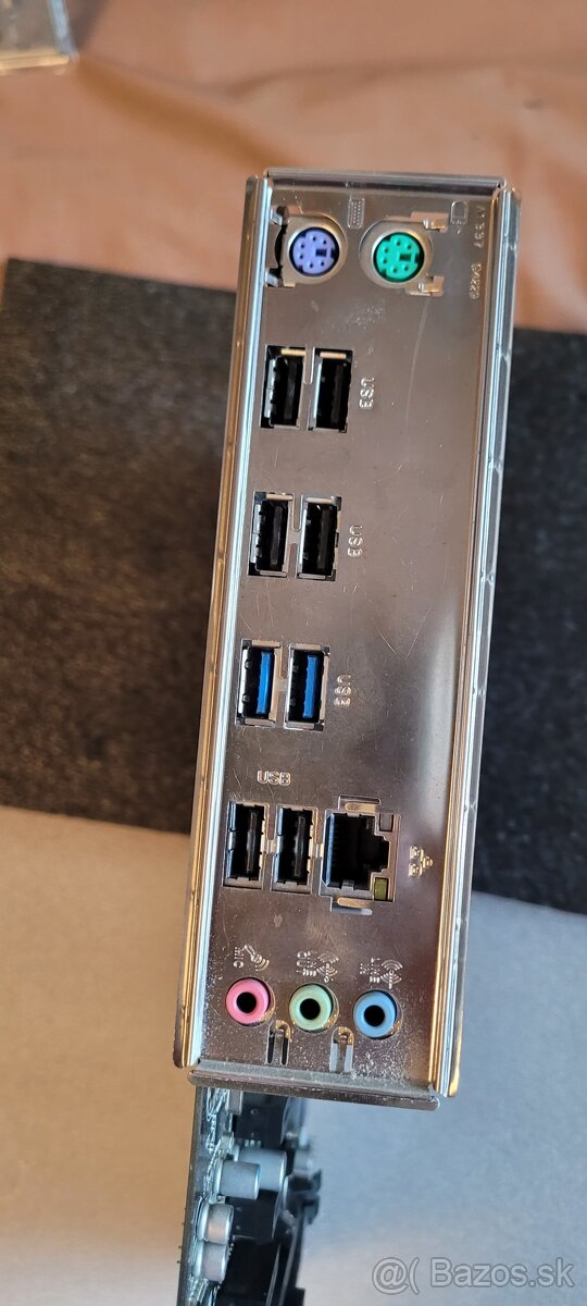 Predám dosku GIGABYTE 970 + CPU AMD FX6300 - 3