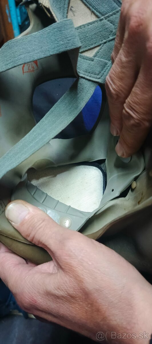 Predám ochranná plynová maskaOM10 - 3