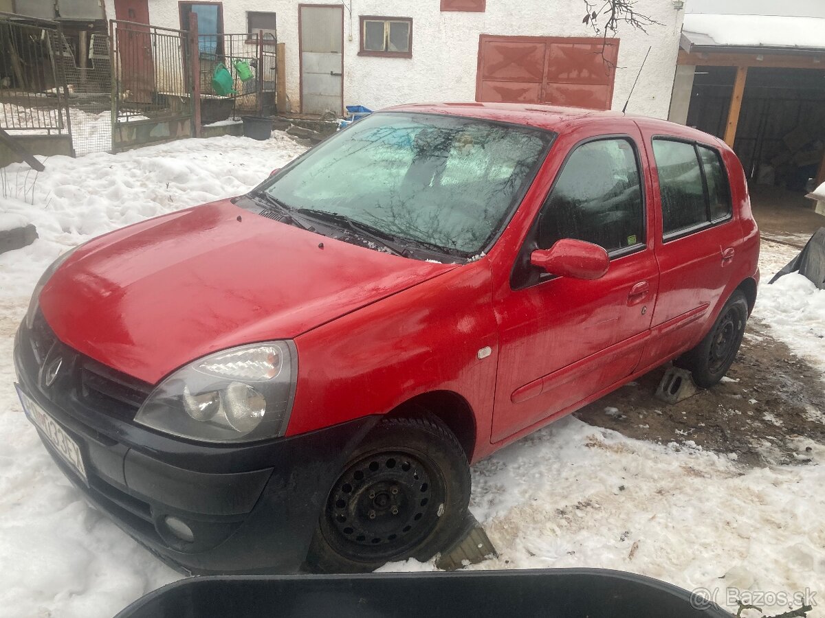 Renault clio 1.2 - 3