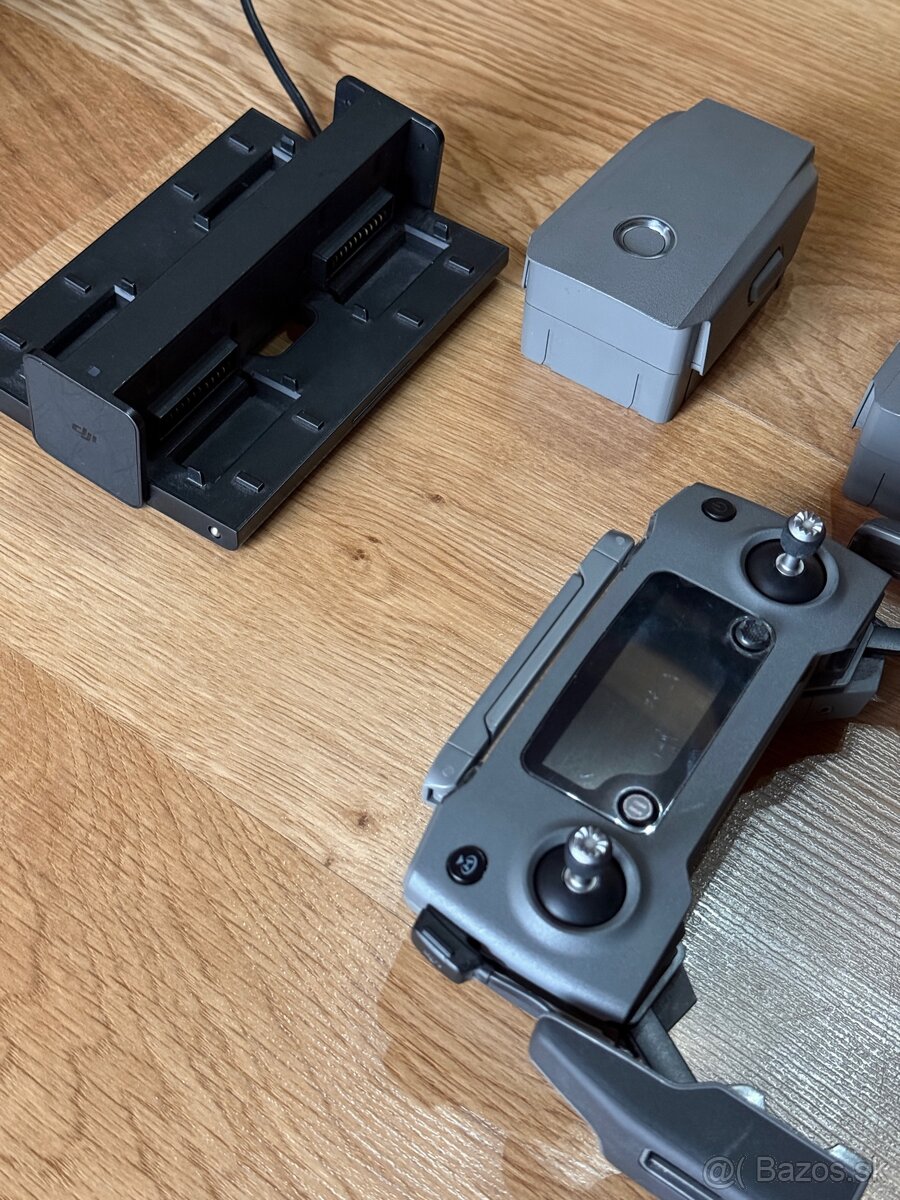 DJI Mavic 2 PRO Fly More Combo - 3