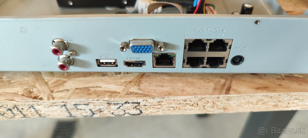 Nahrávacie zariadenie DAHUA NVR4104H-P - 3