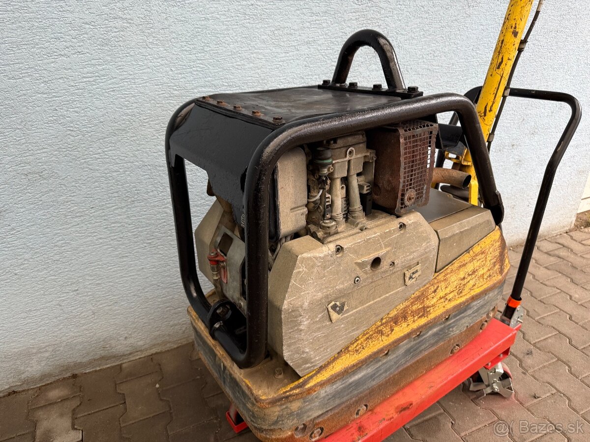 Reverzná vibračná doska Wacker Neuson DPU 4045H 390kg - 3