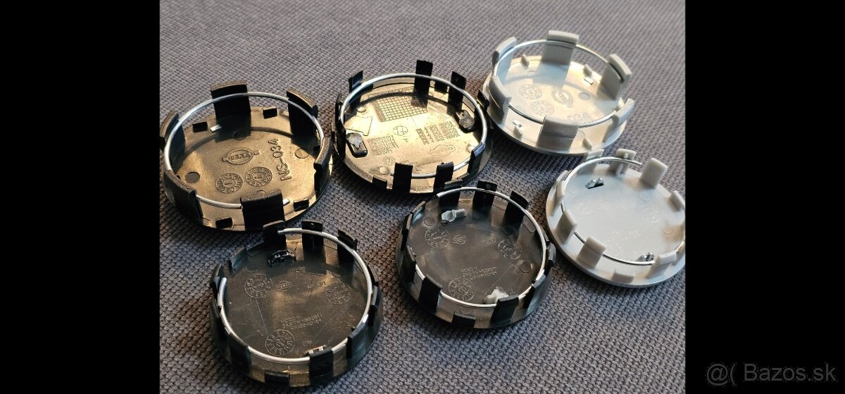 Nissan stredové krytky kolies - 3