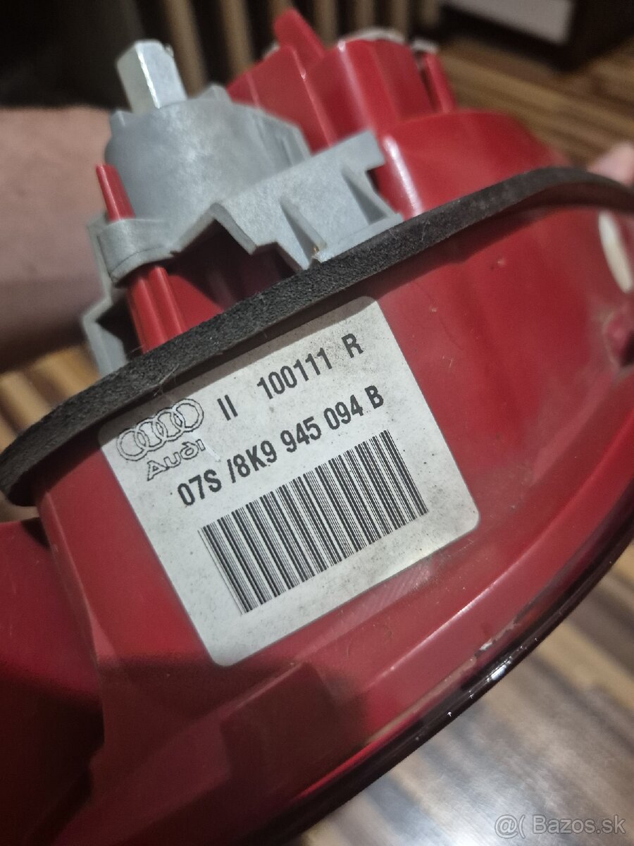 Zadne práve svetlo audi a4 b8 / B8.5 - 3