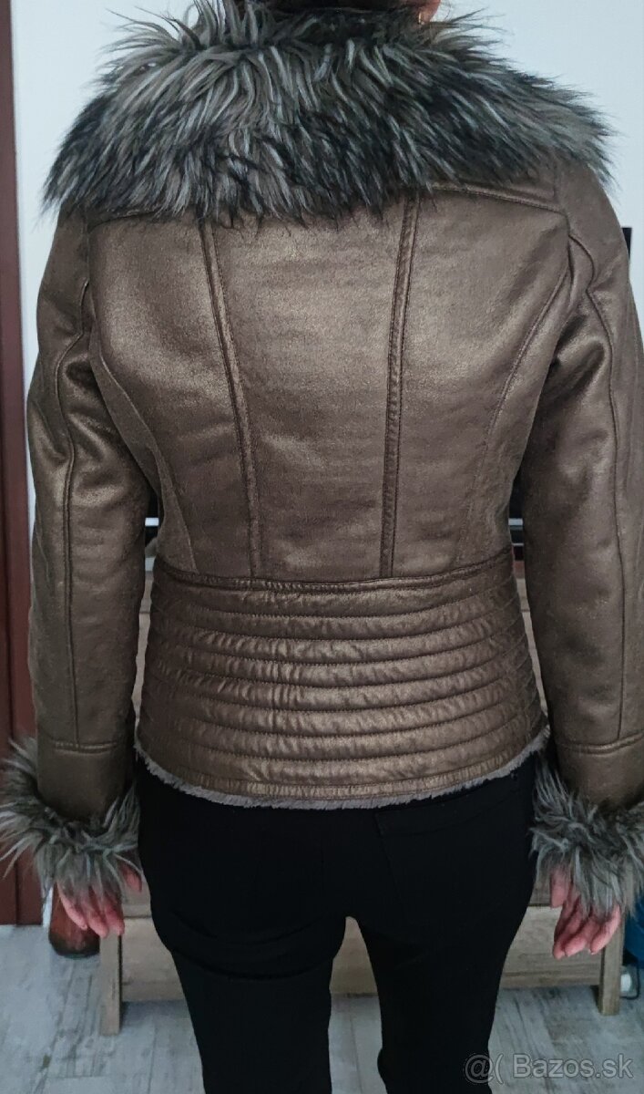 Predám dámsky kožuštek - 3