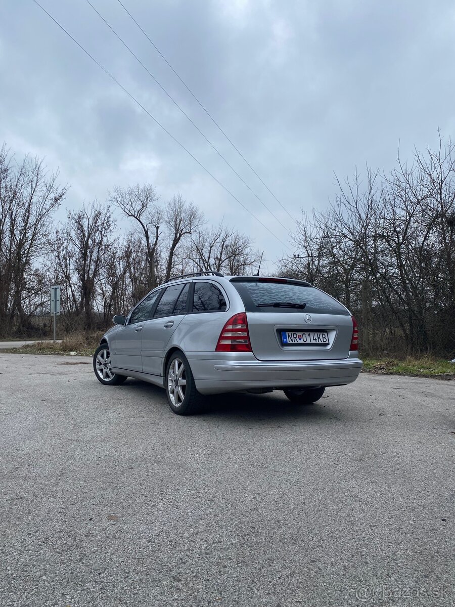 Mercedes Benz C 200CDi W203 - 3