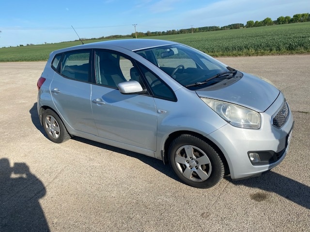 Kia Venga 1.4 crdi 55kw r.v. 2011 - 3