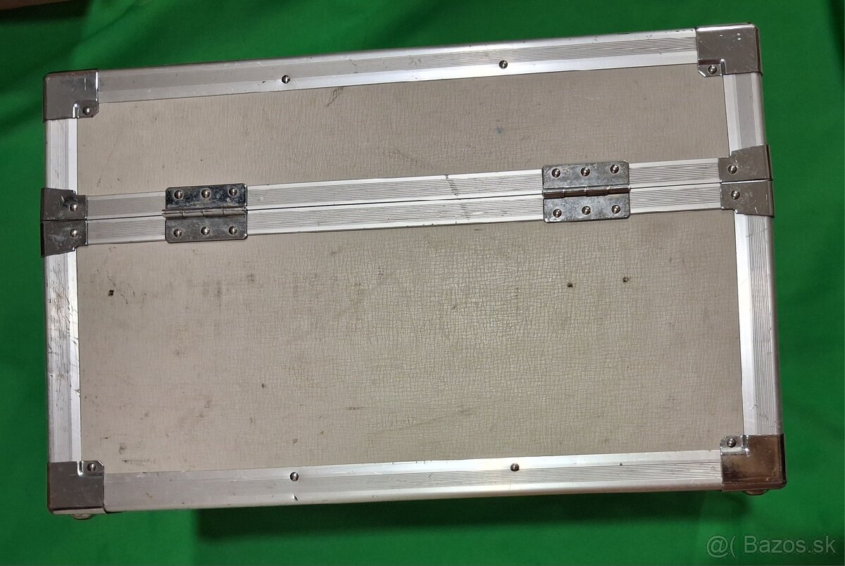 Canon Lens Trunk 400 - 3