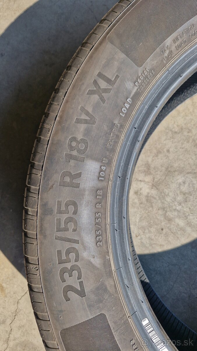 Continental 235/55 R18 - 3