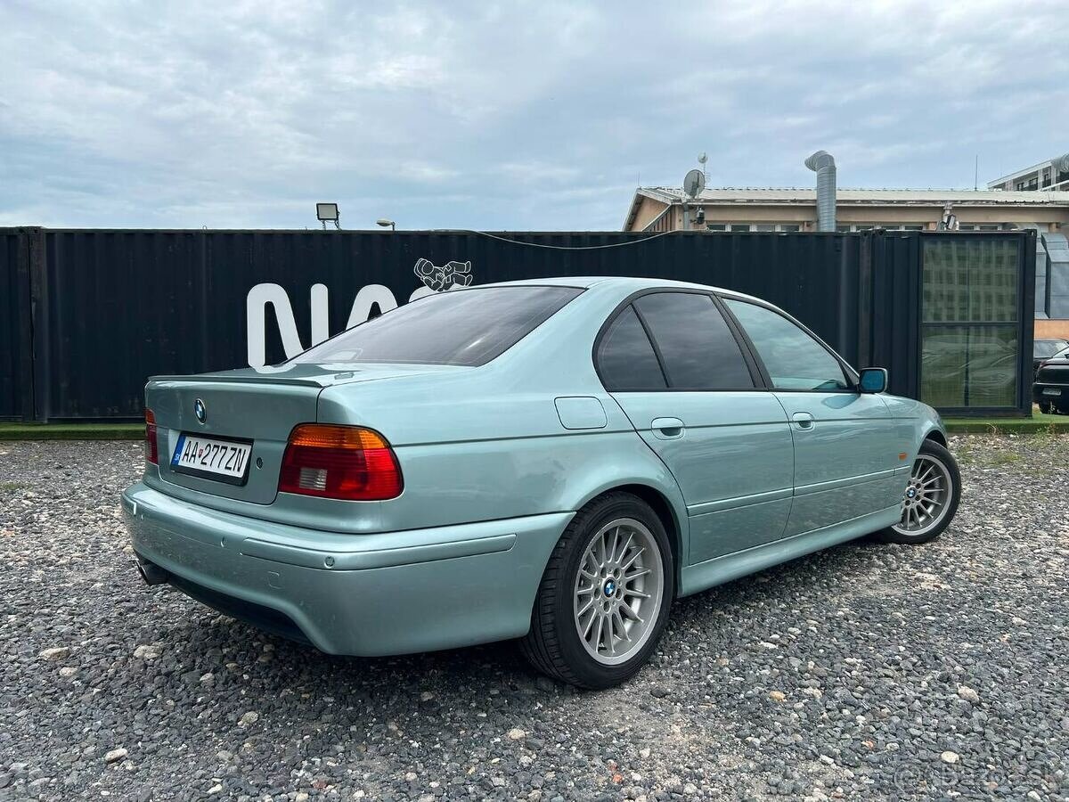 BMW e39 540i, 210kW, 6 stupňový manuál - 3