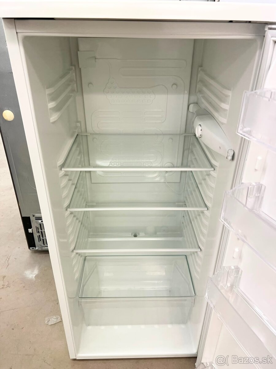 Predám chladničku Electrolux 125cm - 3
