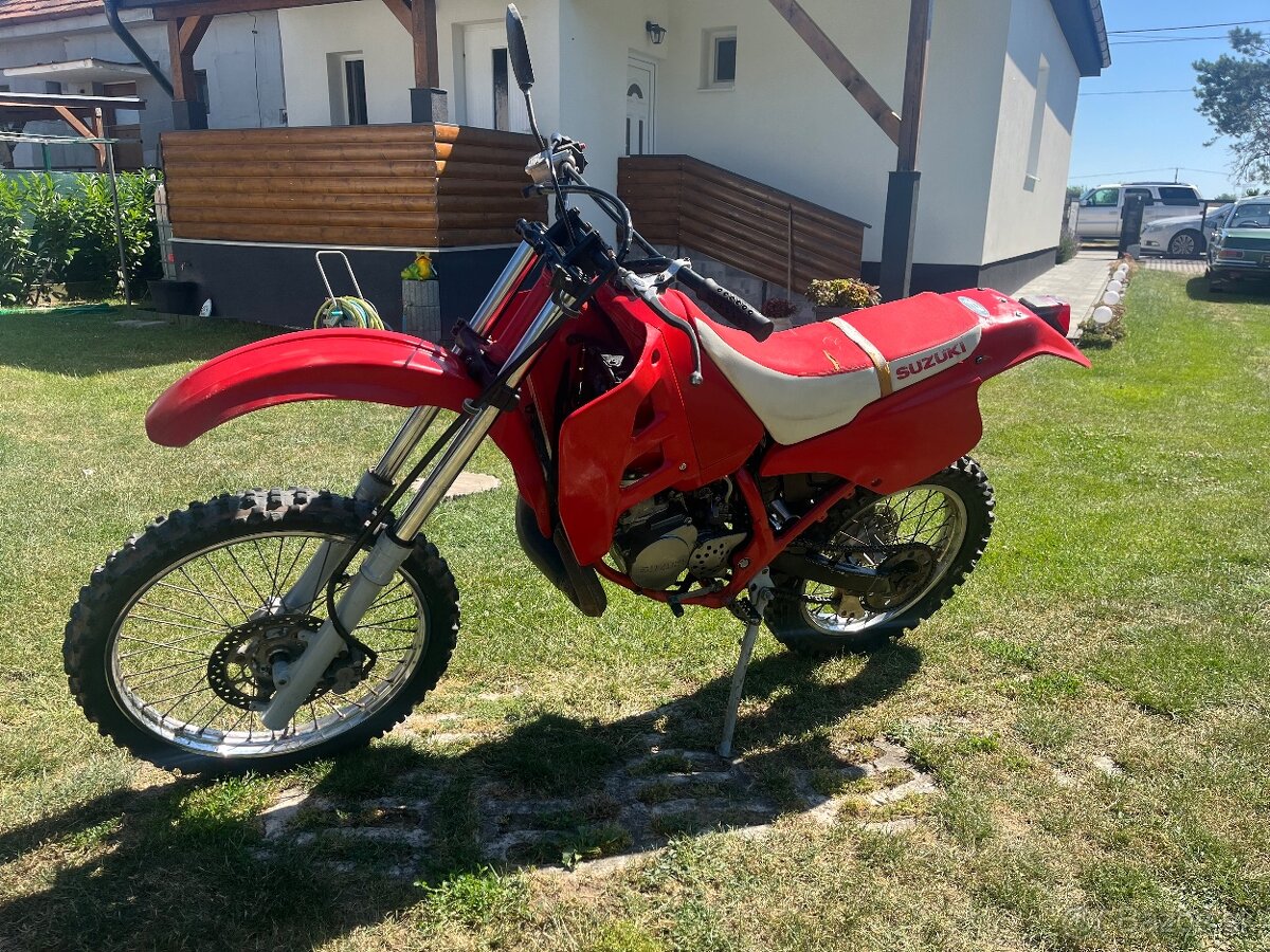 Suzuki TS 125 2t