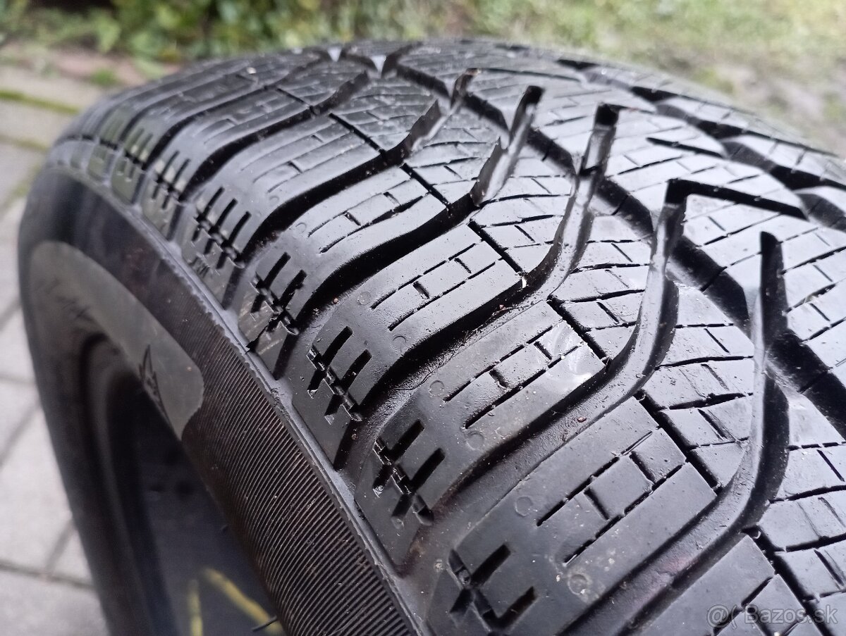 1ks zimná 205/55R16 Pirelli - 3