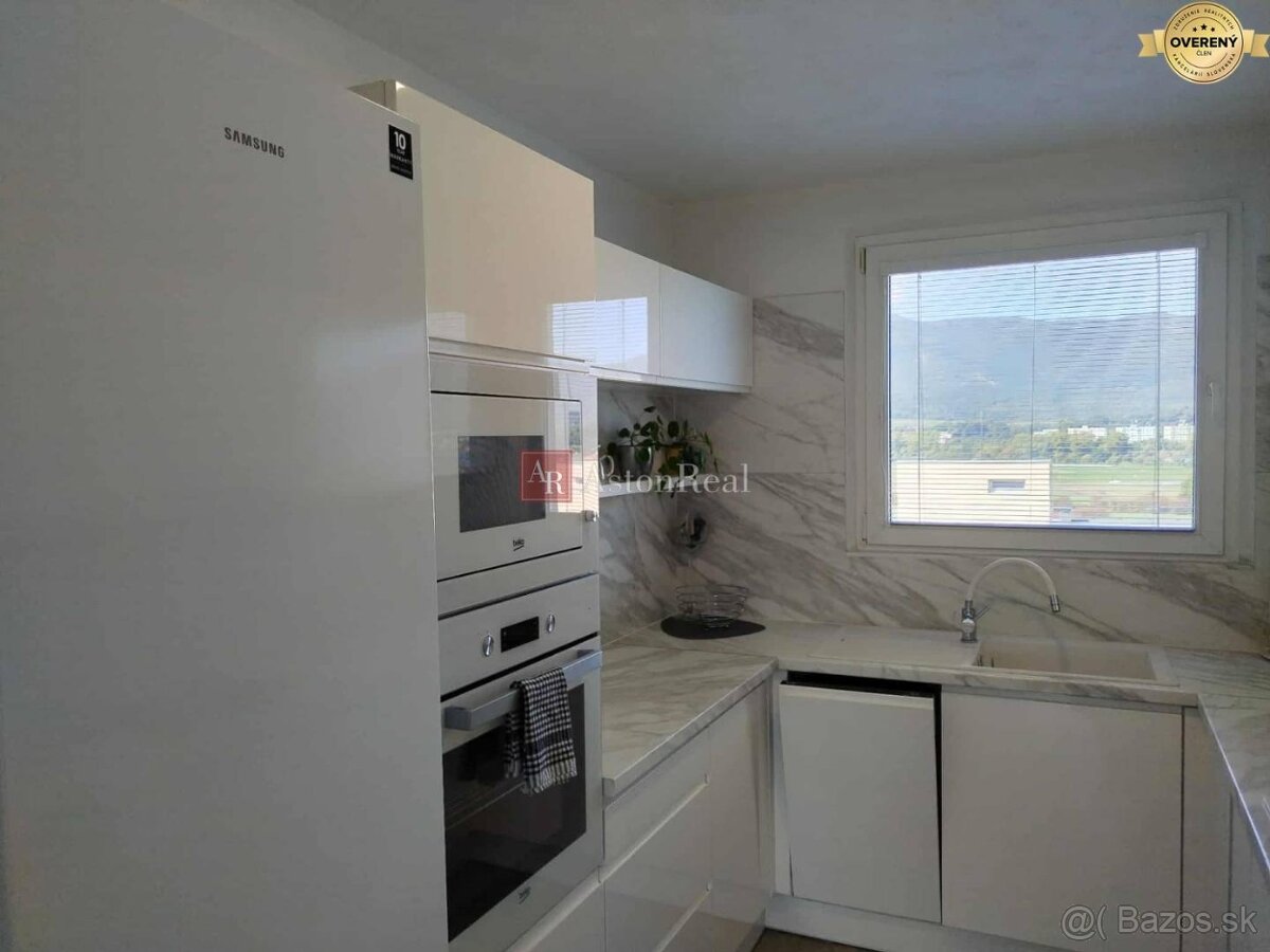 Predaj:4-izbový byt 86 m2 v Martine Košúty 2 Zariadený - 3