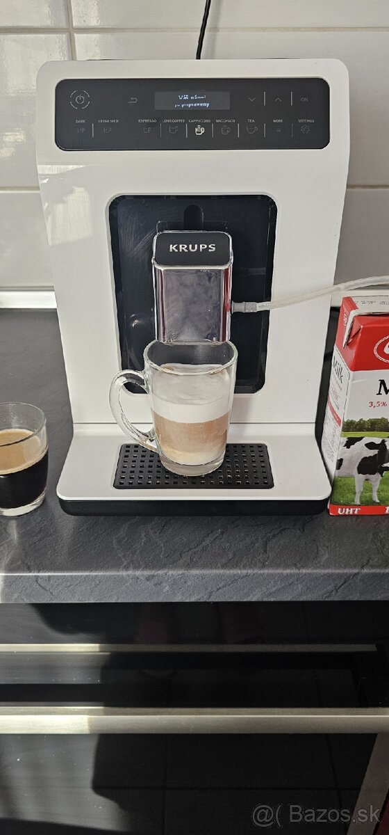 Kávovar Krups EA89 - 3