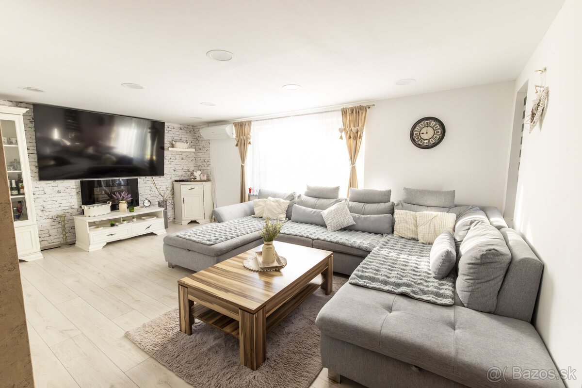 Na PREDAJ 5i RD v obci Milhosť - 3