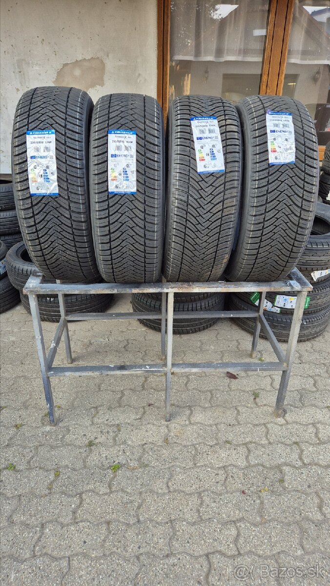 235/55R18 Celoročné s vločkou Triangle SeasonX - 3