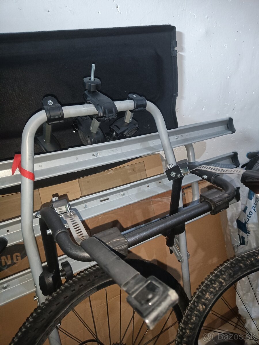 Nosič bicyklov Menabo Logic 3 - 3