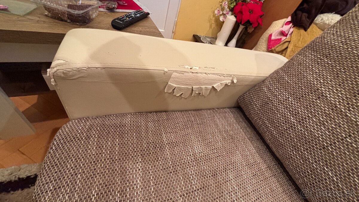 Predam gauc s taburetkou - 3