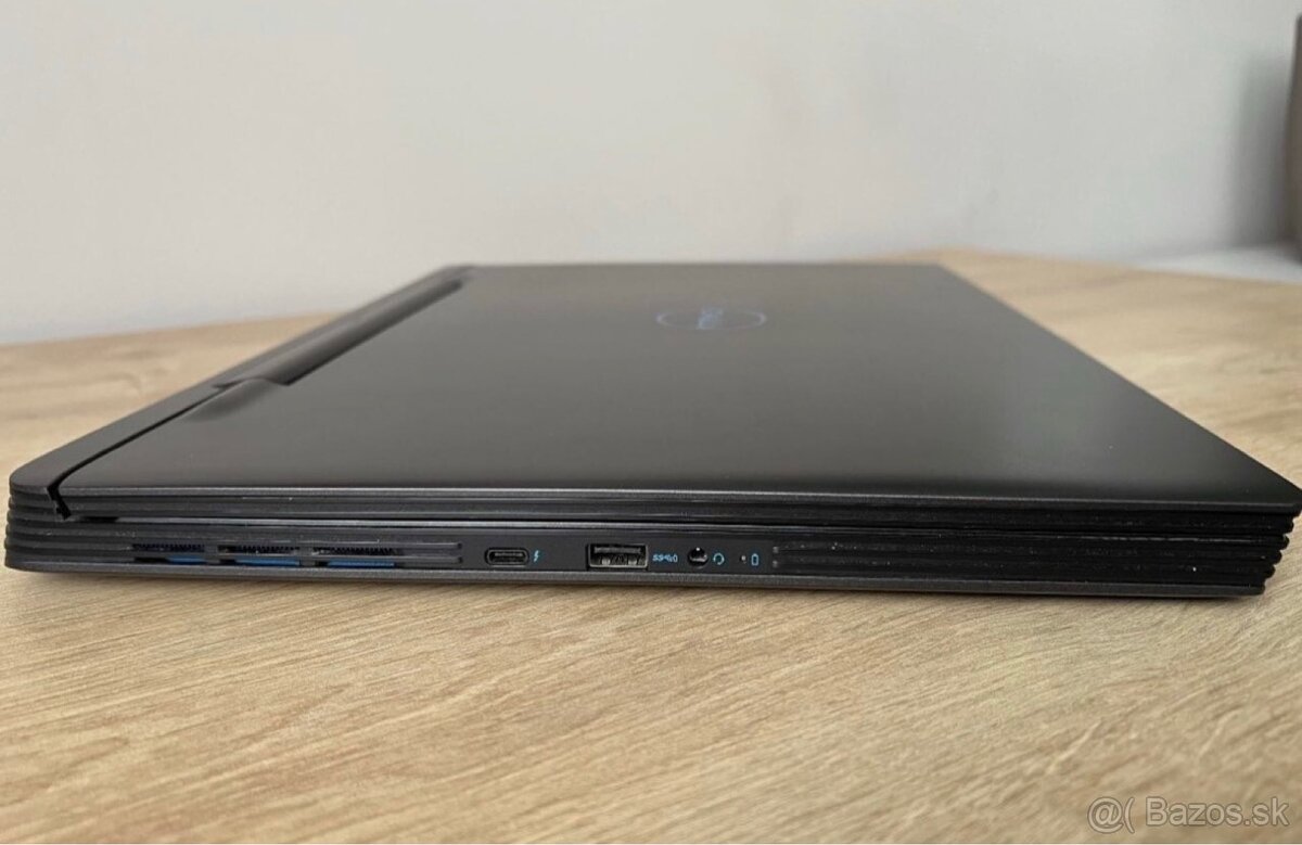 Notebook Dell G7 – RTX 2060 / i7 / 32 GB RAM / - 3