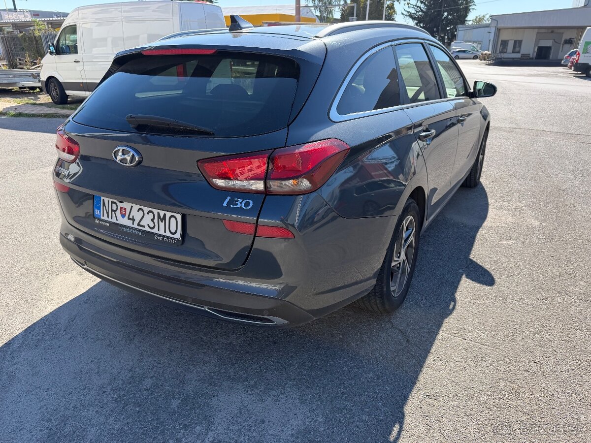 Hyundai i30 cw 1.6 CRDi - 3