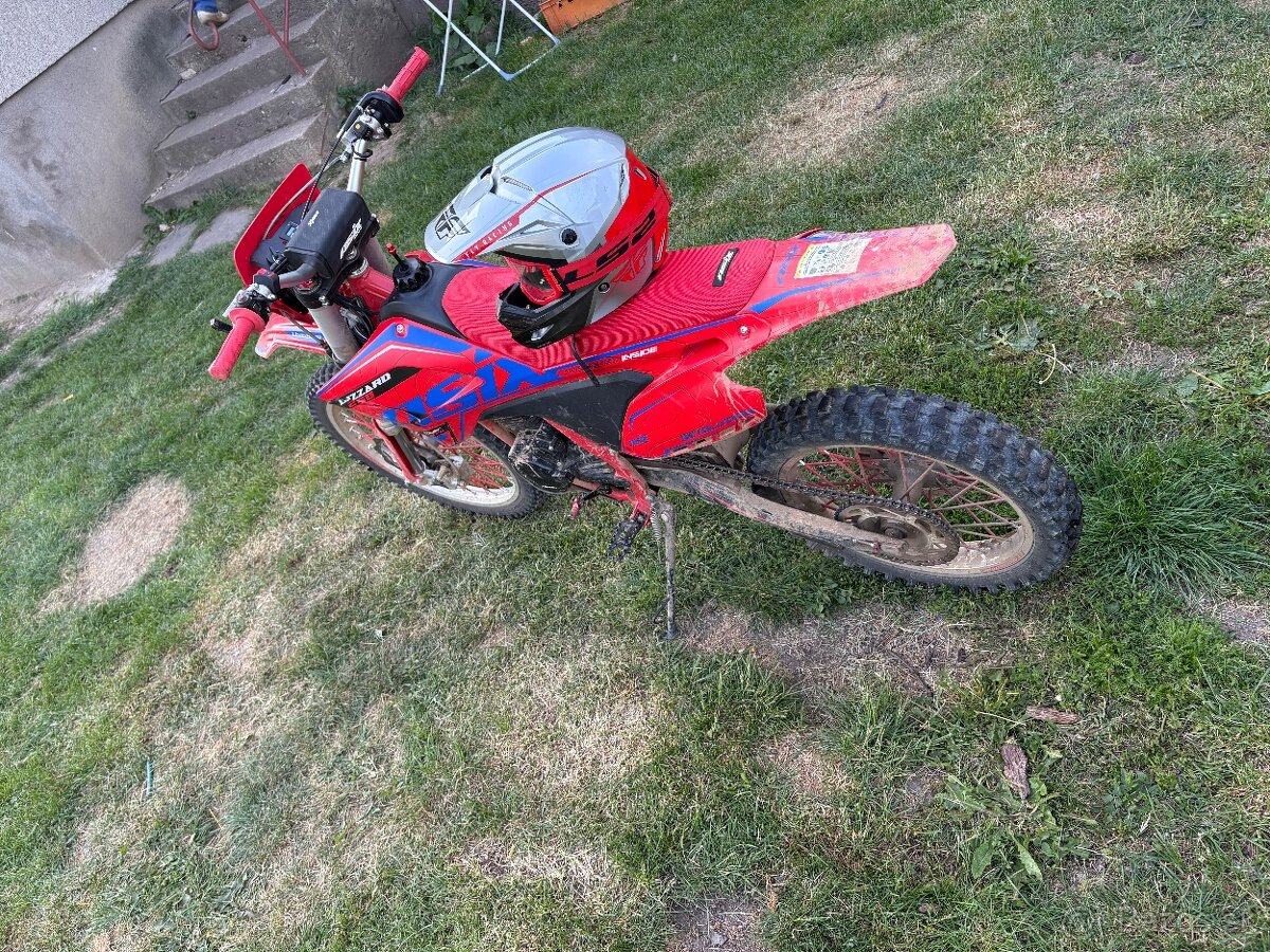 Cross 250