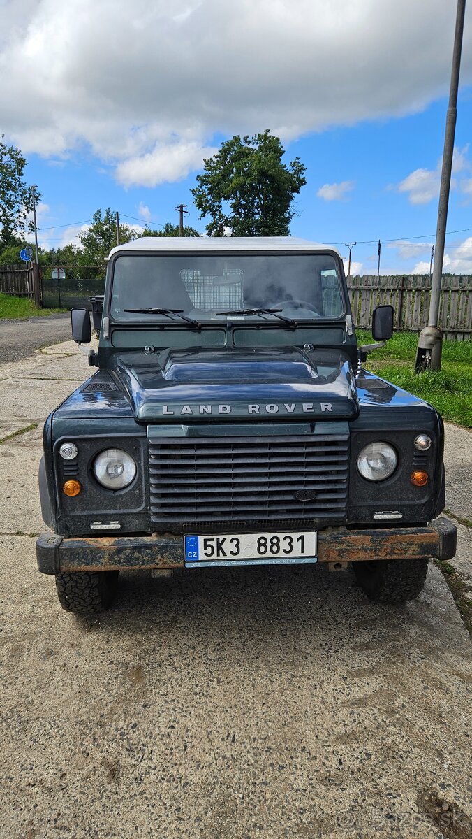 Land Rover Defender 110 Hard Top