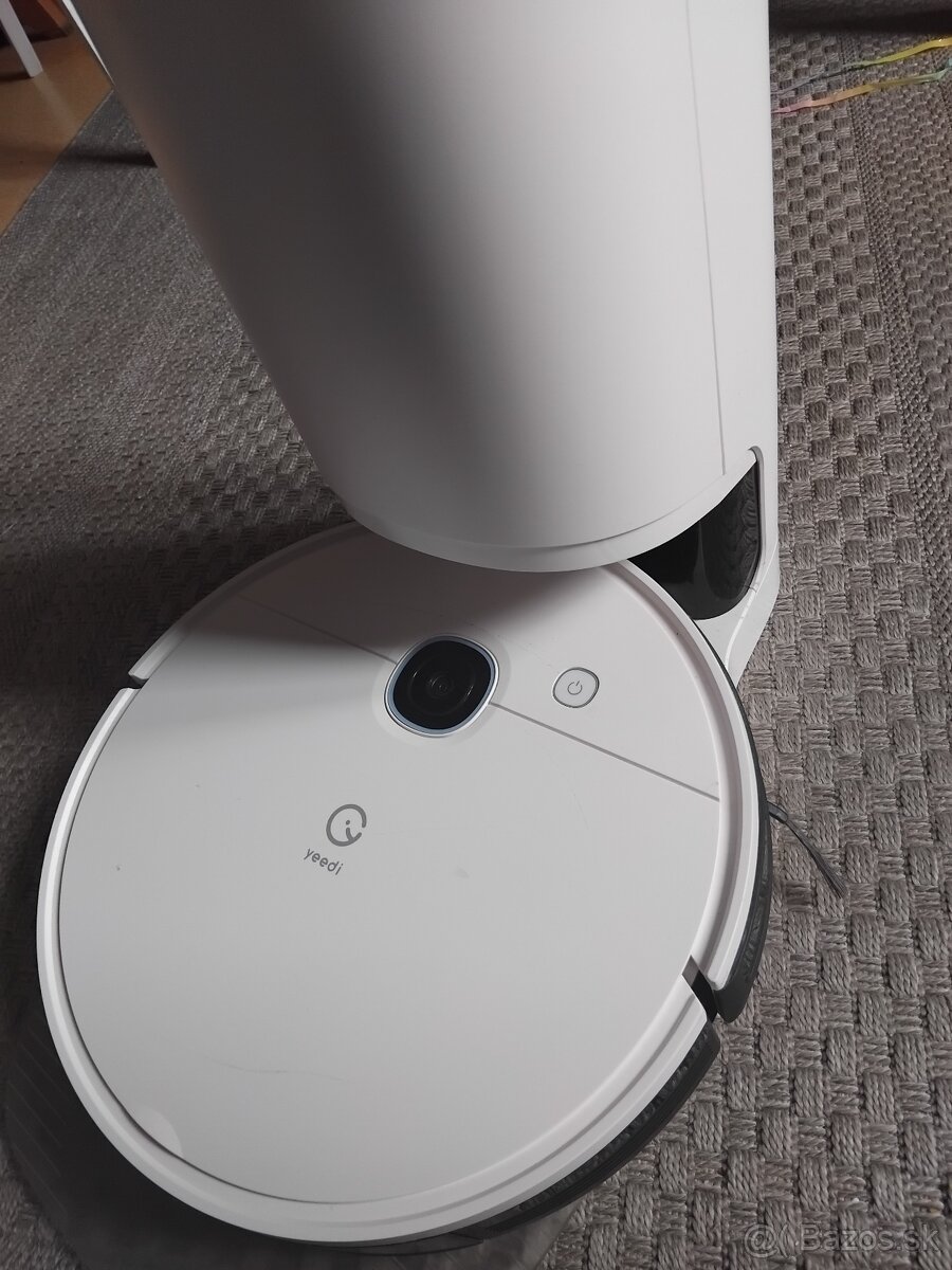 Yeedi Vac Station Robot Vacuum and Mop Self-Emptying - 3