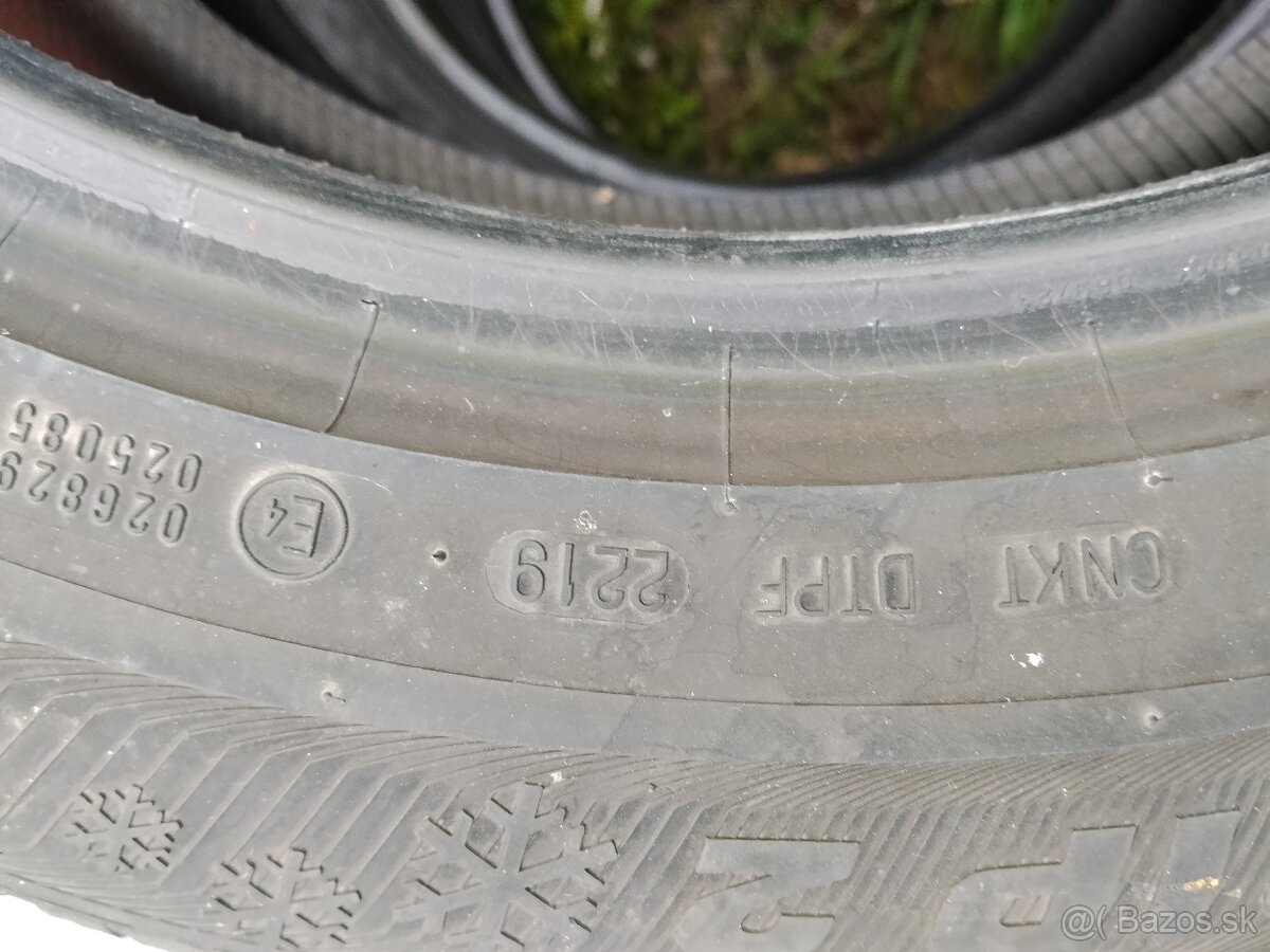 Zimne 215/60 R17, 96H, Semperit Master grip2, 4ks - 3