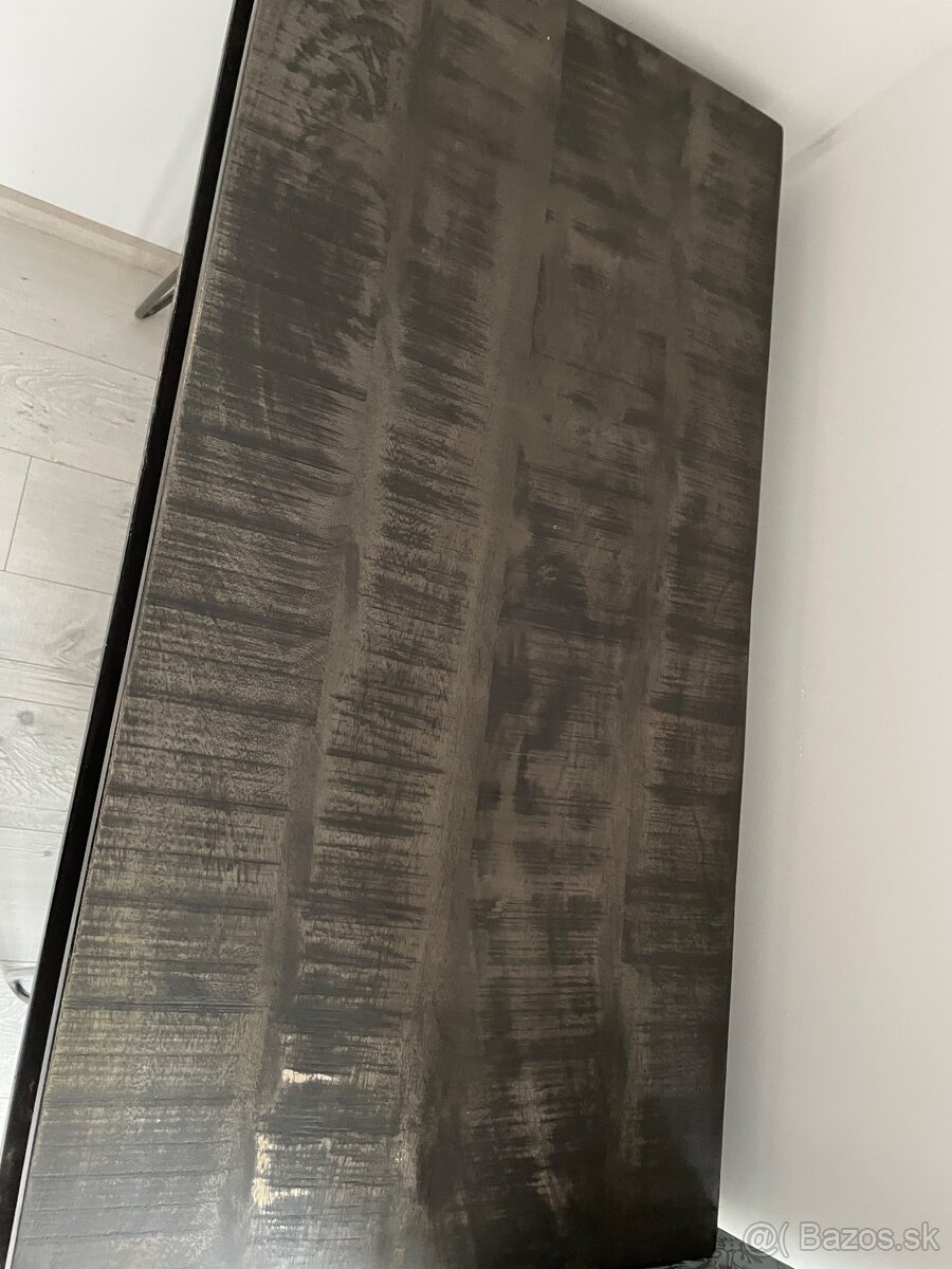 Predam velmi pekny dreveny stol - 3