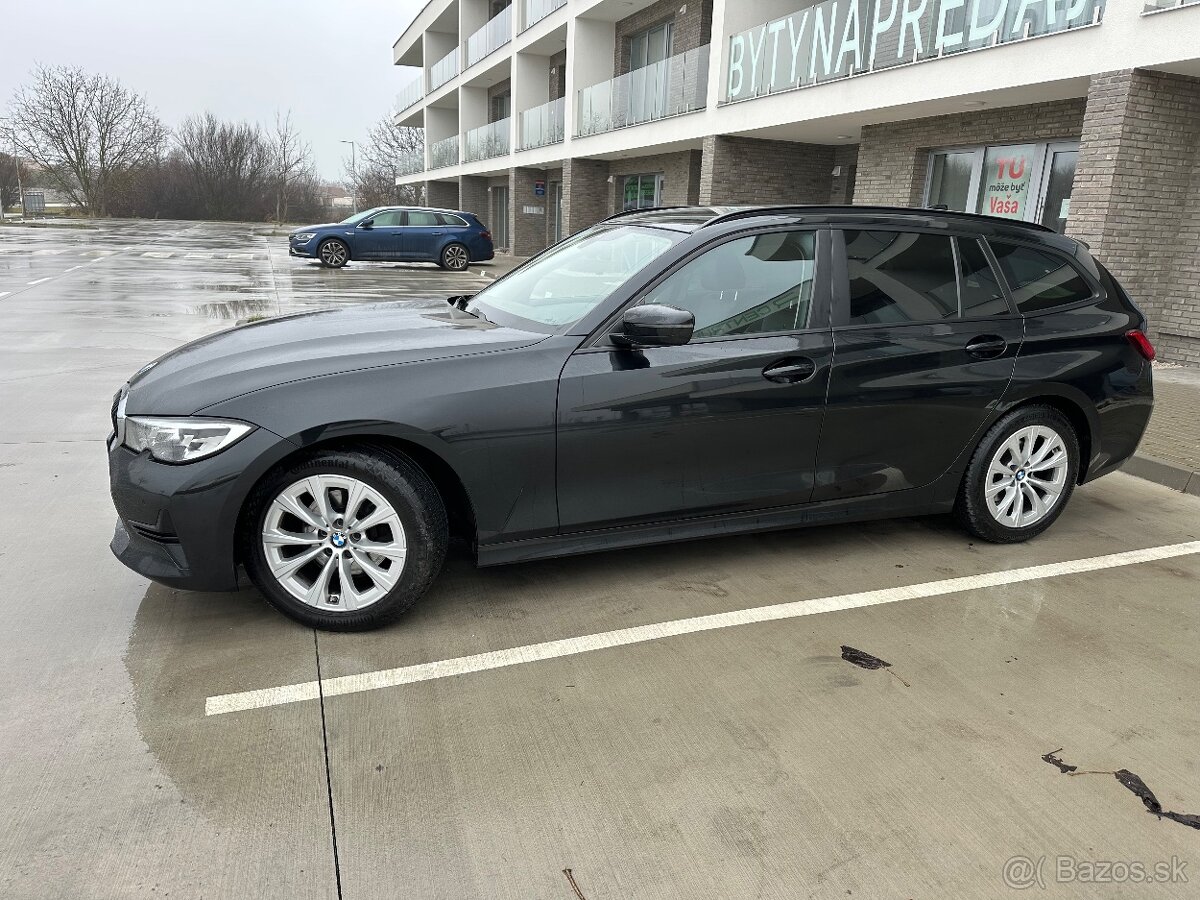BMW Rad 3 Touring 320d xDrive A/T - 3