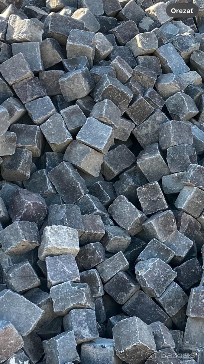 Predám dlažobné čadičové kocky - 3