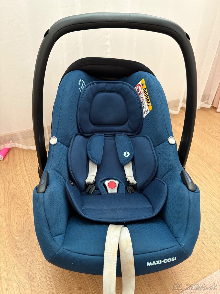 Maxi-cosi autosedačka 40-75 cm Essential Blue vajíčko do aut - 3