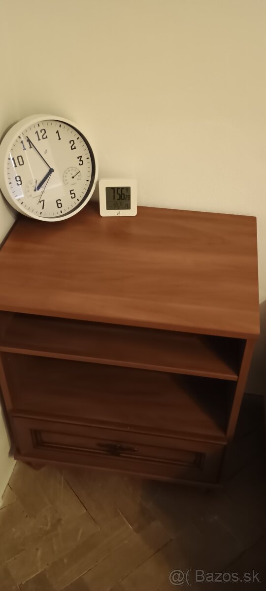 Skrinka pod televizor - 3