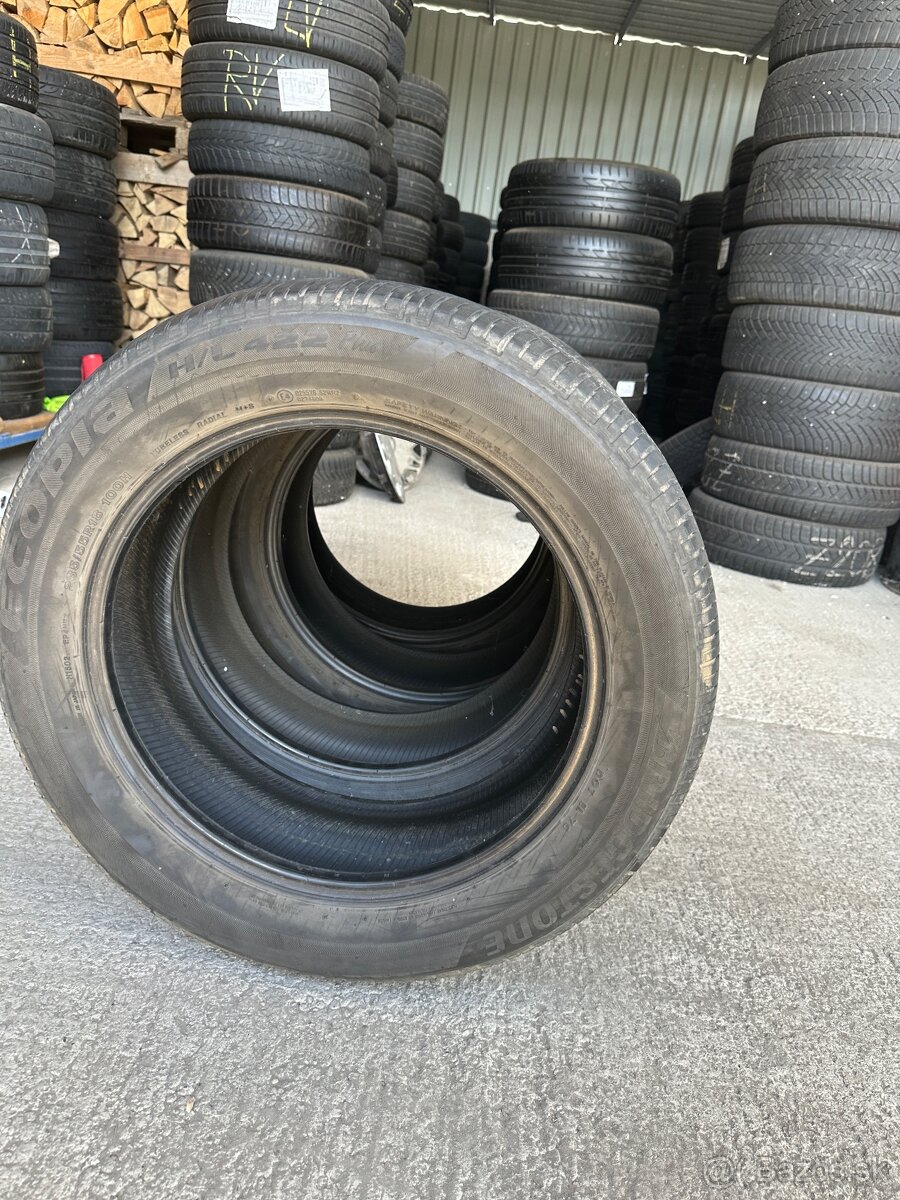 235/55 R18 - 3
