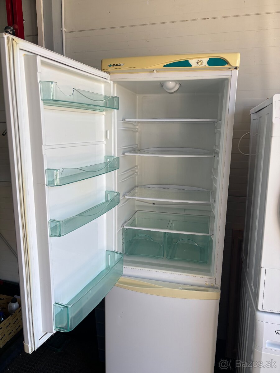 chladnicka s mraznickou Polar - 3