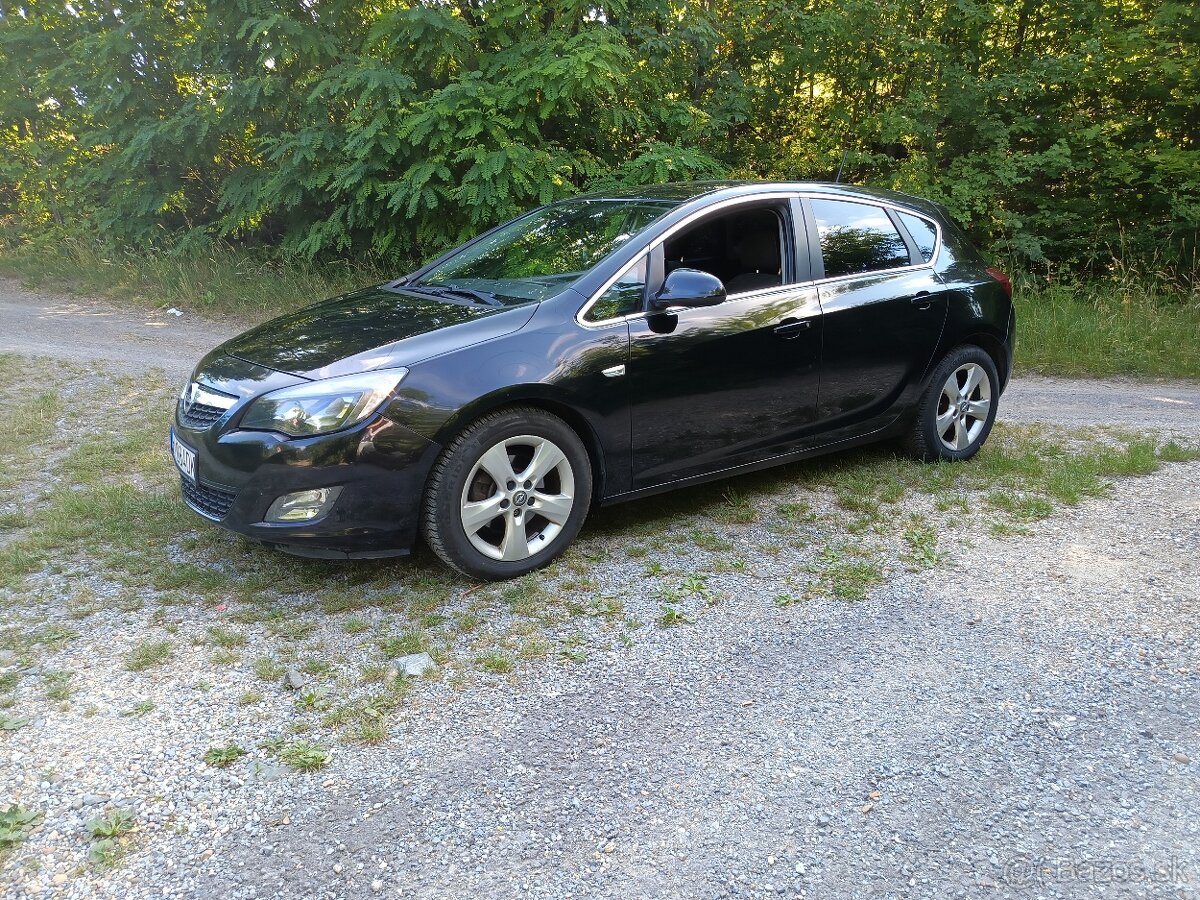 Opel Astra J 1,7CDTi - 3