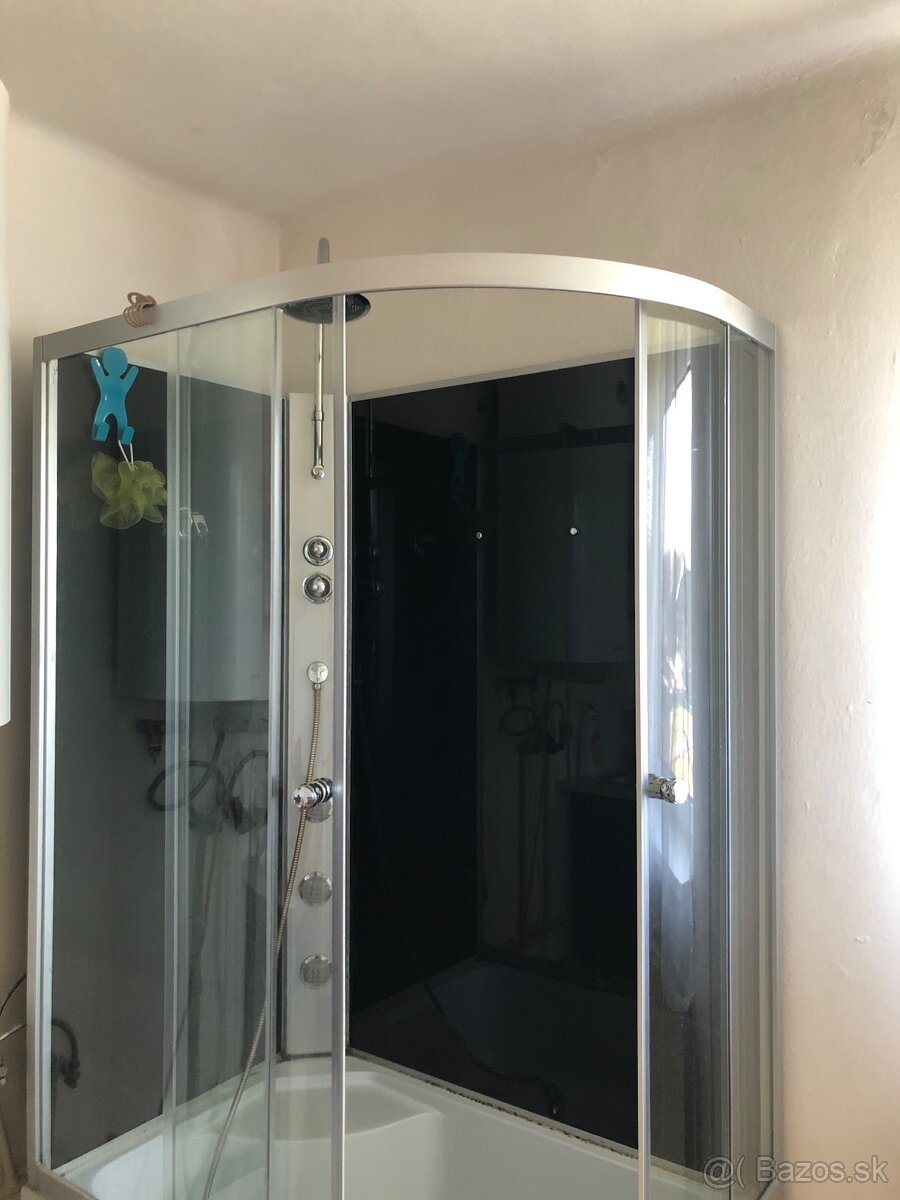 Sprchovací kut - 3