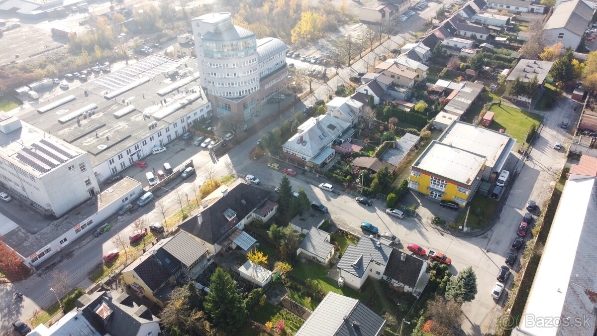 PRIPRAVUJEME Exkluzívne na predaj rodinný dom, Žilina - - 3