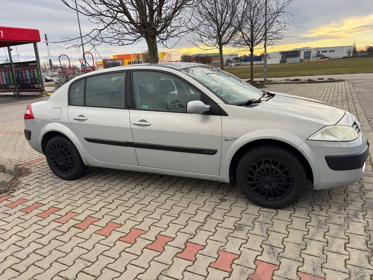 Renault Megane 2 1.4 16v 72kW - 3