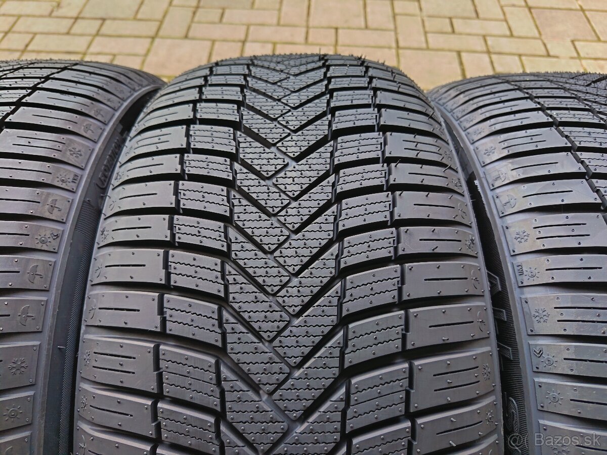 celoročne pneu 245/40 R19 - 3
