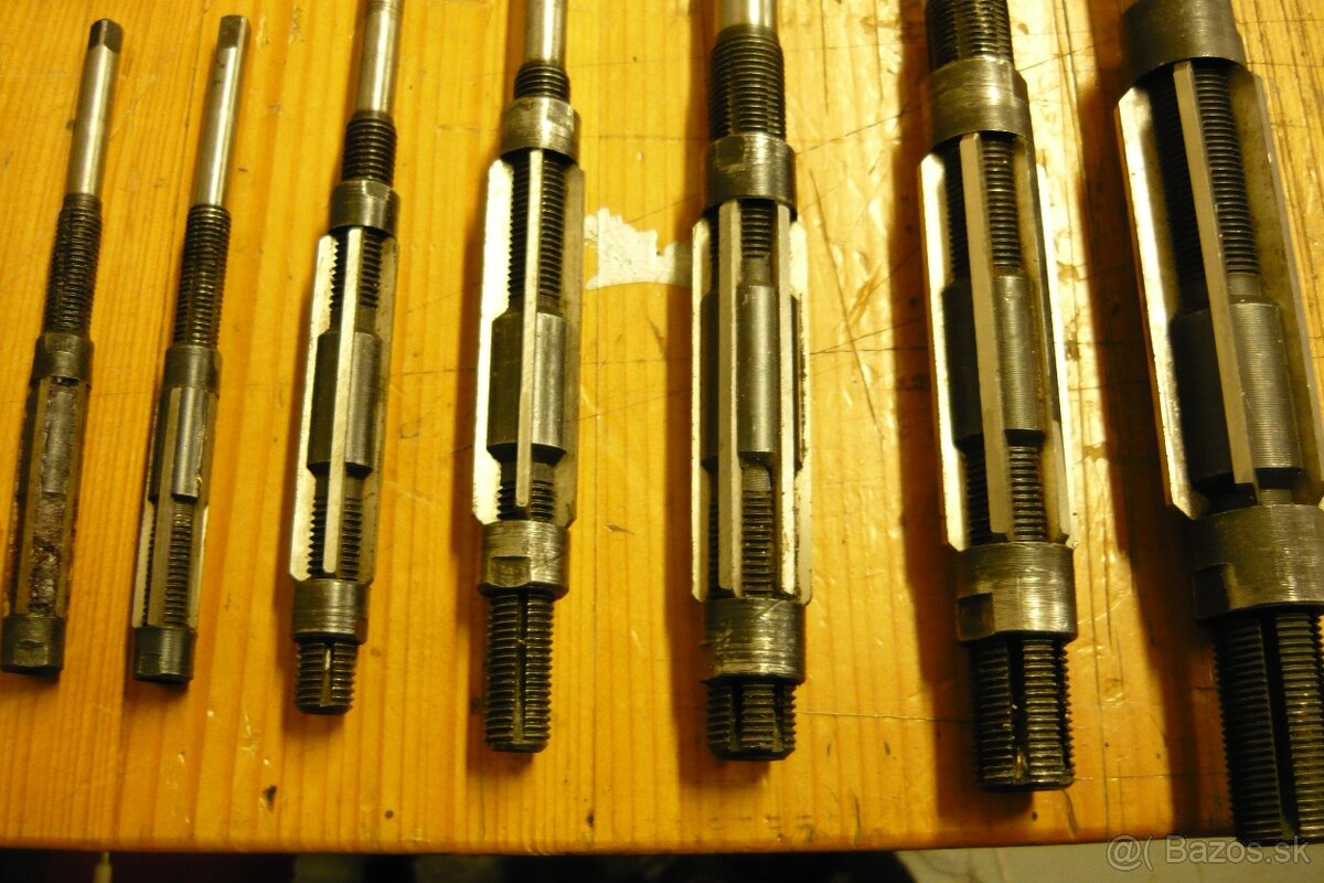 Nastavitelne vystruzniky - 3