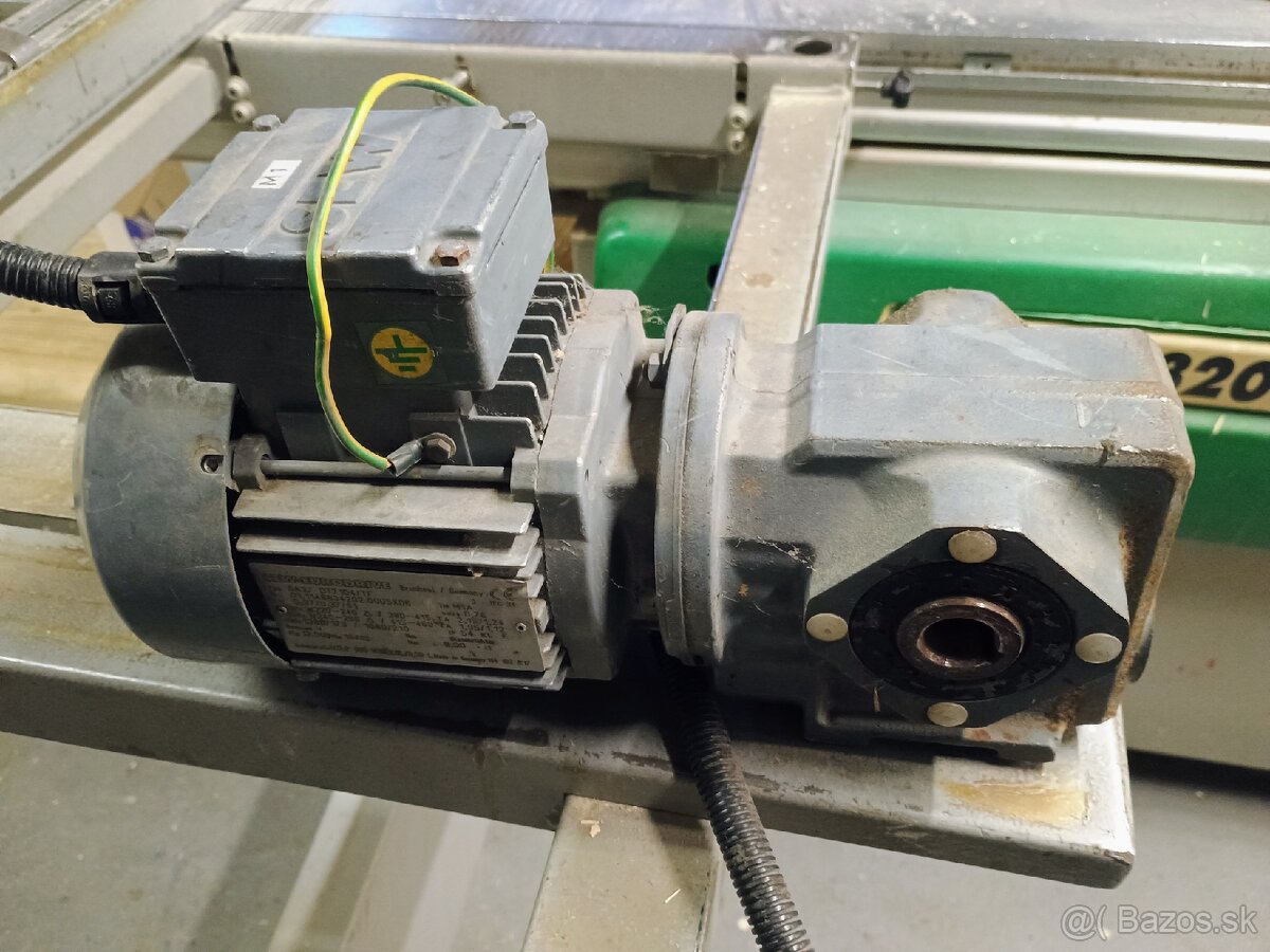 Motor s prevodovkou - 3