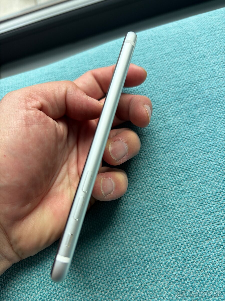 Iphone SE 64GB 2020 - TOP stav - 3