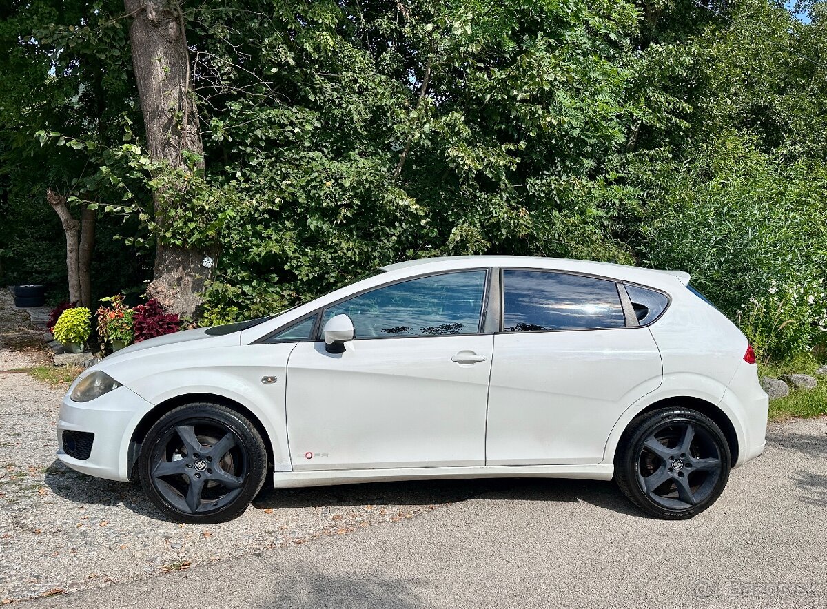Seat Leon 1.6TDi 77KW 2011 - 3