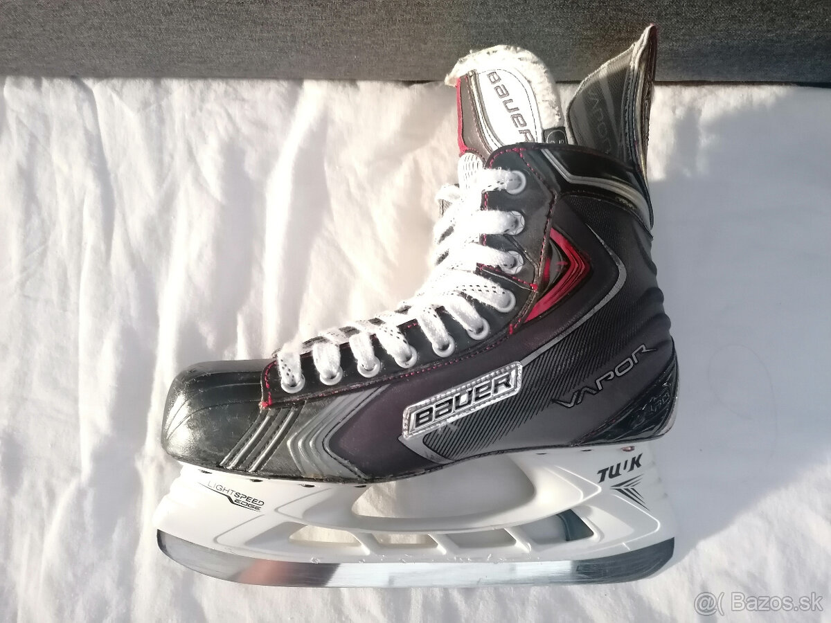 Predám korčule Bauer Vapor X90 SR - 3