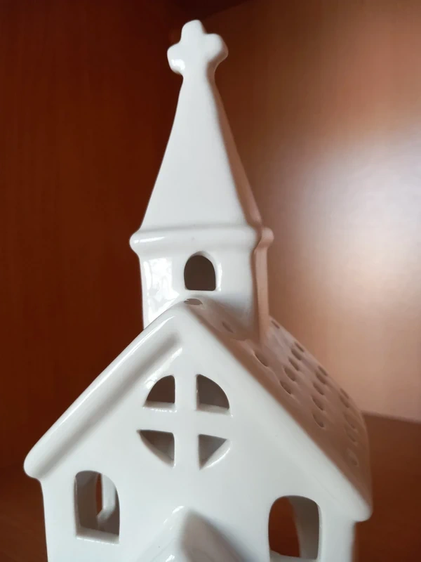 Keramický kostol na čajovú sviečku 22,5x9,5x8 cm - 3